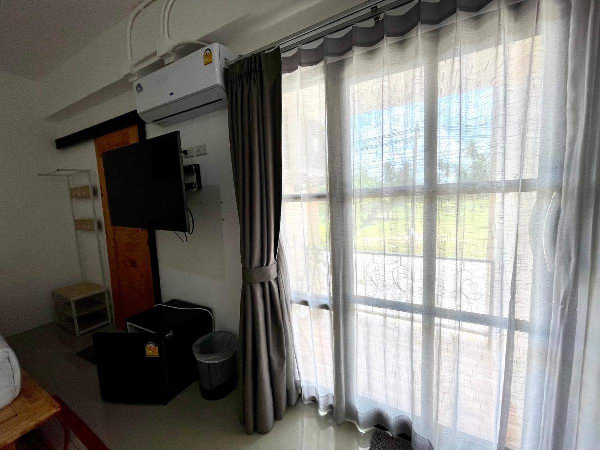 Laewan Guesthouse Baan Tai Exteriér fotografie