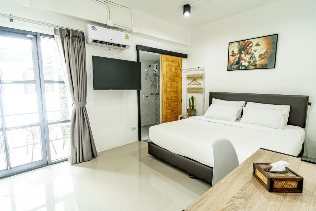Laewan Guesthouse Baan Tai Exteriér fotografie